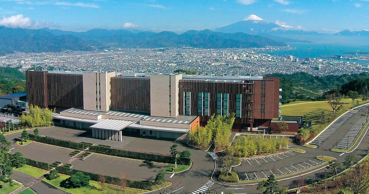 The featured image of 	【公式】日本平ホテル 静岡市から望む富士山の絶景と和洋の美食でお寛ぎを。国宝・久能山東照宮も間近。